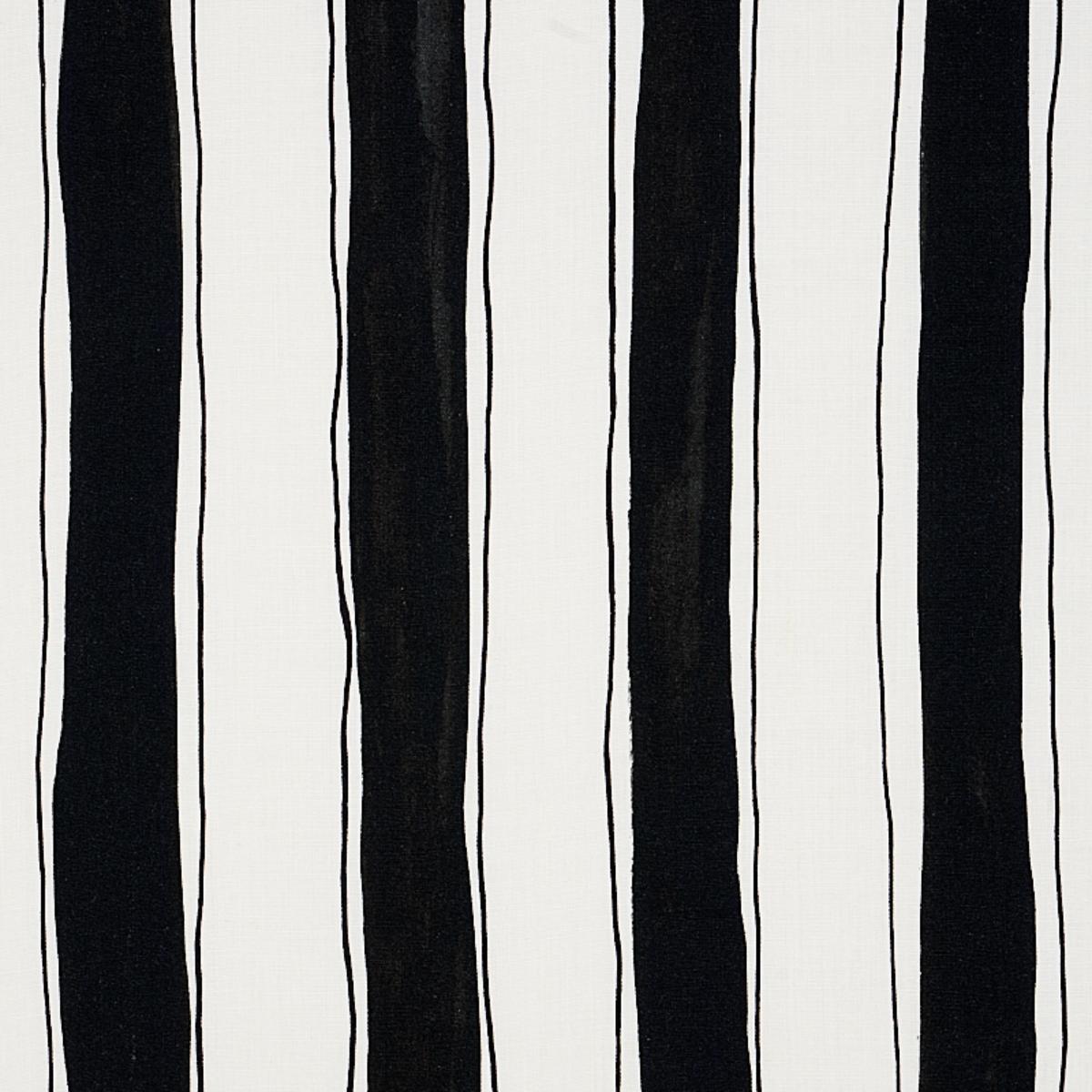 TRACING STRIPES BLACK