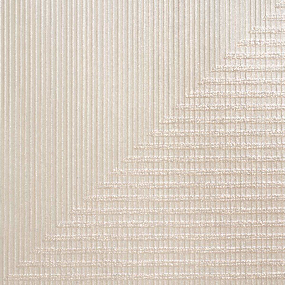 HAND COMBED TRIANGLES PEARLESCENT
