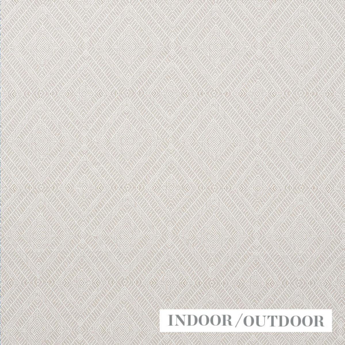 GEOMETRIC WEAVE INDOOR/OUTDOOR NATURAL