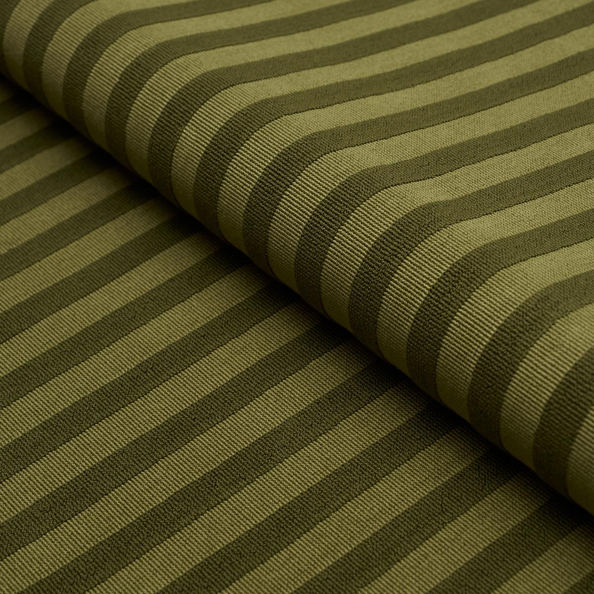 PIPE ILLUSION MOSS