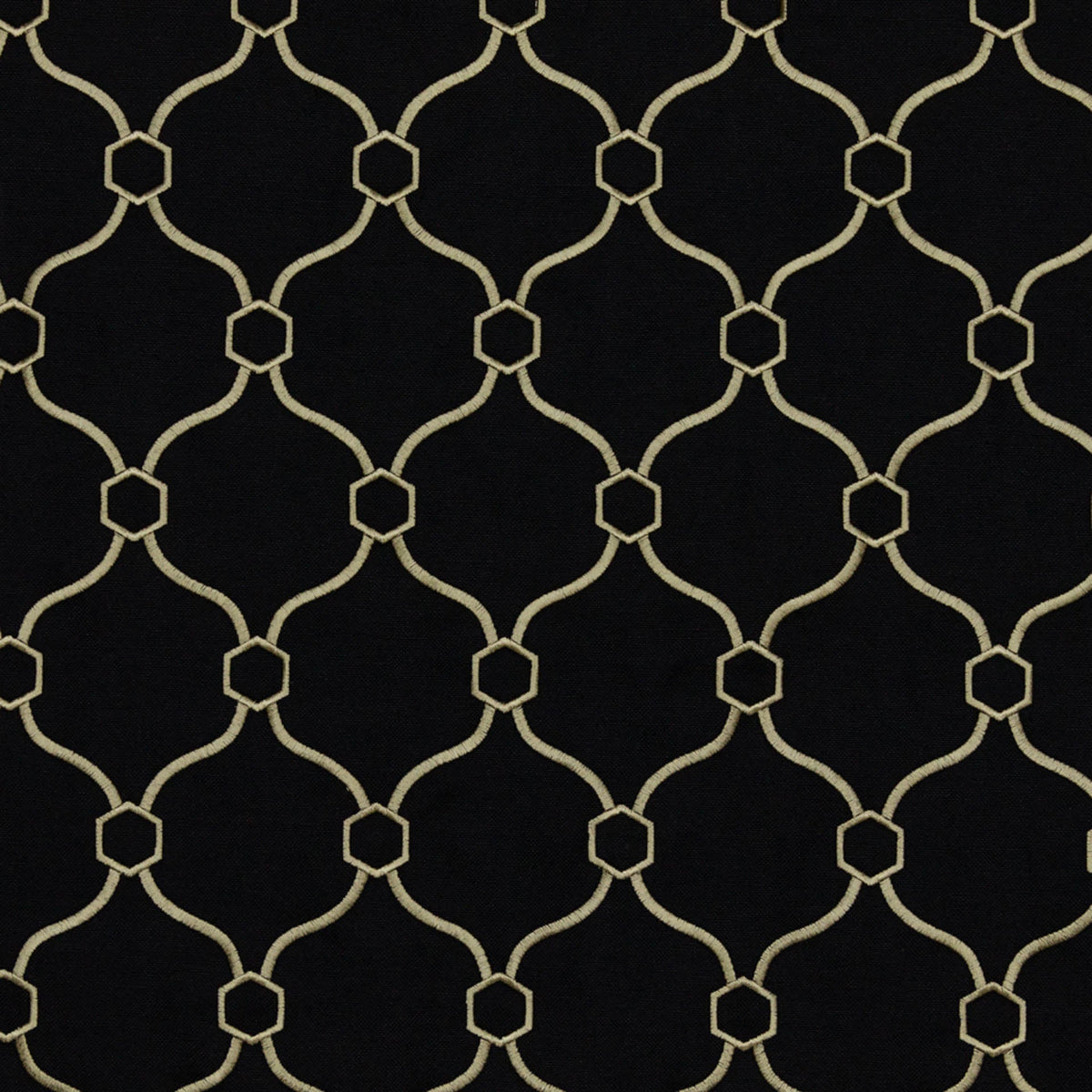 RM Coco PICARDIE TRELLIS / EBONY Fabric | Atlanta Fabrics