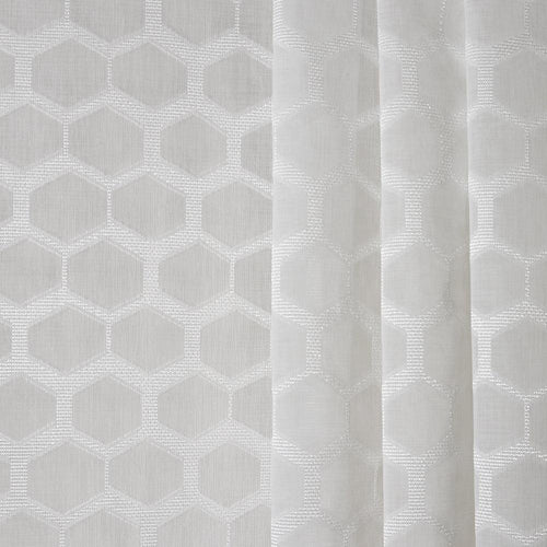 Evident Love White (FR) (RR) - Atlanta Fabrics